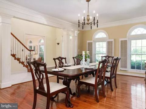 Dining - 6 Watkins Row, Edgewater, MD 21037 photo 2 of 3