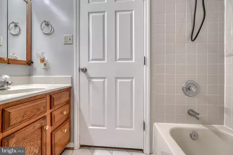 859 Deering Rd #9F, Pasadena, MD 21122 photo 26