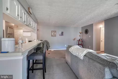859 Deering Rd #9F, Pasadena, MD 21122 photo 11