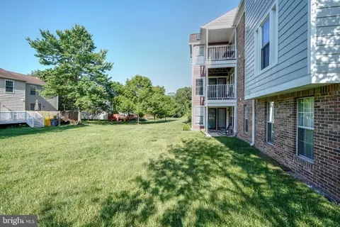 859 Deering Rd #9F, Pasadena, MD 21122 photo 4