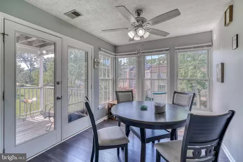 859 Deering Rd #9F, Pasadena, MD 21122 photo 8