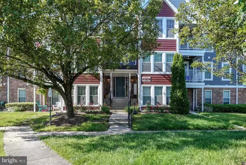 859 Deering Rd #9F, Pasadena, MD 21122