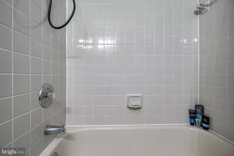 859 Deering Rd #9F, Pasadena, MD 21122 photo 27