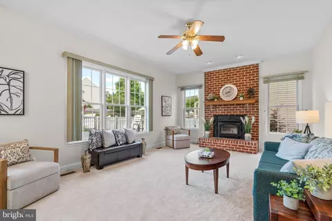 Living - 7832 Coldbrooke Dr, Severn, MD 21144 photo 2 of 3