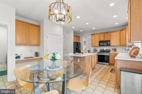 Kitchen - 7832 Coldbrooke Dr, Severn, MD 21144 photo 7 of 7