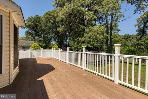 Exterior - 1416 Thies Dr, Pasadena, MD 21122 photo 3 of 10