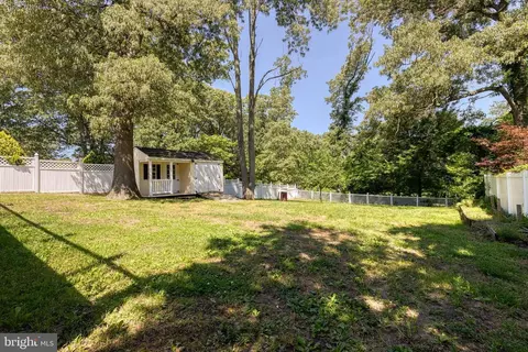 Exterior - 1416 Thies Dr, Pasadena, MD 21122 photo 5 of 10