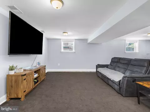 Living - 756 218th St, Pasadena, MD 21122 photo 2 of 3