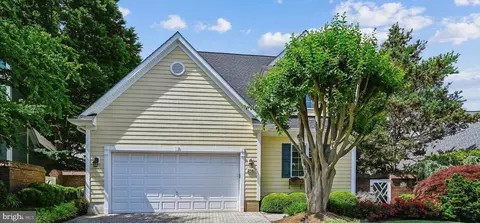 214 Spring Race Ct, Annapolis, MD 21401