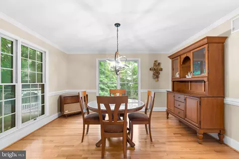1813 Crosspointe Dr, Annapolis, MD 21401 photo 8