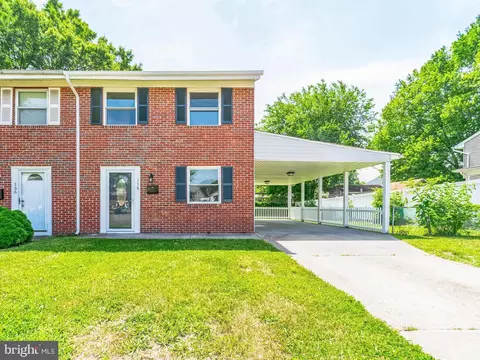 158 Seagull Dr, Pasadena, MD 21122