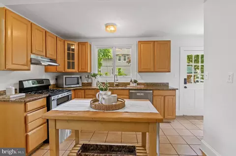 Kitchen - 400 Taylor Ave, Annapolis, MD 21401 photo 3 of 6