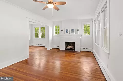 Living - 400 Taylor Ave, Annapolis, MD 21401 photo 4 of 6