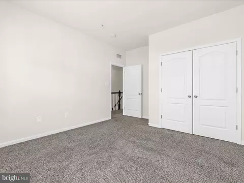 Bedroom - 7942 Meridian Dr, Pasadena, MD 21122 photo 7 of 8