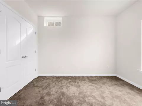 Bedroom - 7942 Meridian Dr, Pasadena, MD 21122 photo 1 of 8
