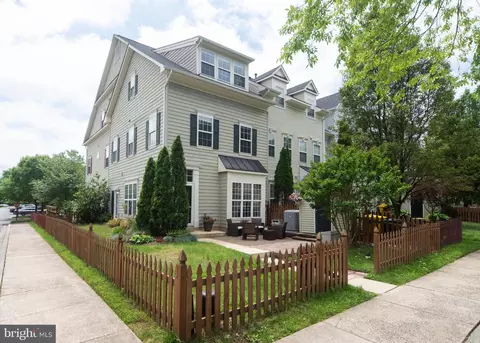 823 Herring Creek Ct, Odenton, MD 21113
