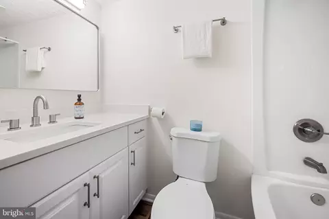 2943 E Almondbury Dr, Pasadena, MD 21122 photo 24
