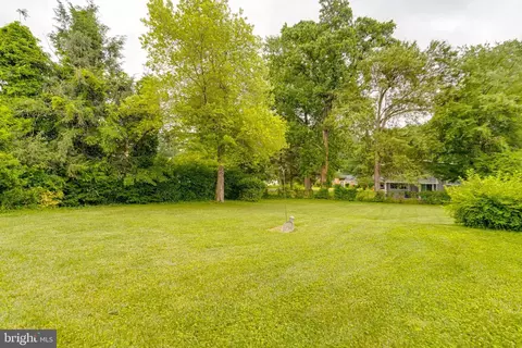 Exterior - 1190 Winer Rd, Odenton, MD 21113 photo 9 of 13