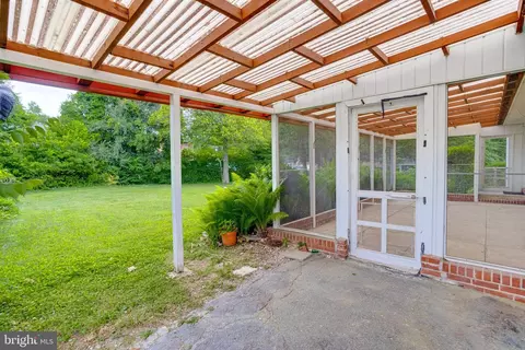 Exterior - 1190 Winer Rd, Odenton, MD 21113 photo 3 of 13