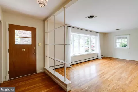 Living - 1190 Winer Rd, Odenton, MD 21113 photo 3 of 15