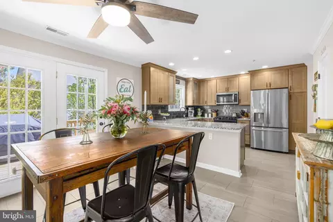 1105 Brassie Ct, Arnold, MD 21012 photo 4