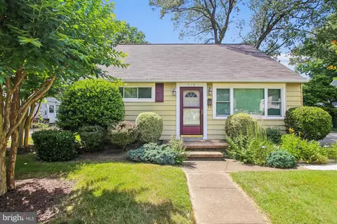 118 Martha Rd, Glen Burnie, MD 21060