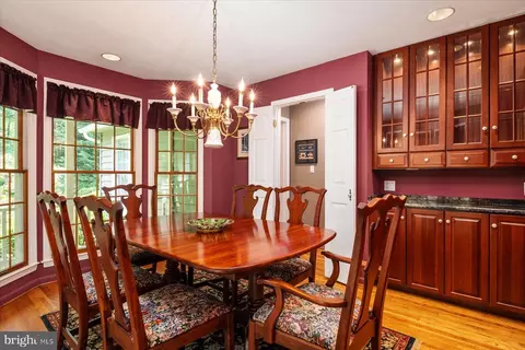 56 Seaborne Dr, Pasadena, MD 21122 photo 20