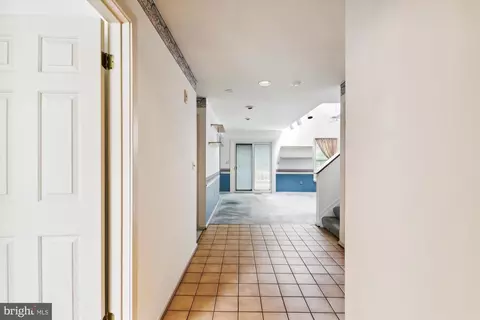 Entry Way - 1513 Ritchie Ln, Annapolis, MD 21401 photo 2 of 3