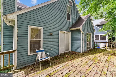 Exterior - 1513 Ritchie Ln, Annapolis, MD 21401 photo 11 of 19