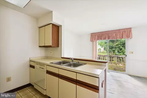 Kitchen - 1513 Ritchie Ln, Annapolis, MD 21401 photo 1 of 4