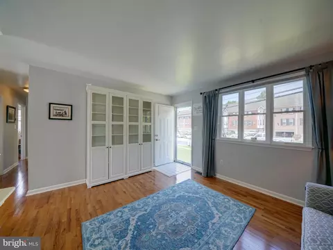 249 Brock Bridge Rd, Laurel, MD 20724 photo 3
