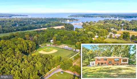 823 Crandell Rd, West River, MD 20778