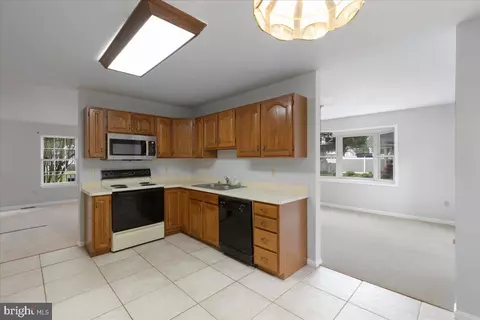 439 Birch Dr, Edgewater, MD 21037 photo 14