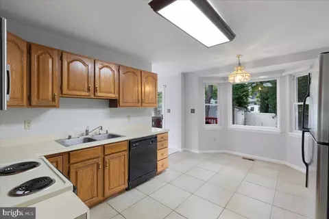 439 Birch Dr, Edgewater, MD 21037 photo 15