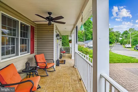 Exterior - 8084 Belhaven Ave, Pasadena, MD 21122 photo 9 of 16