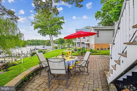Exterior - 8084 Belhaven Ave, Pasadena, MD 21122 photo 12 of 16