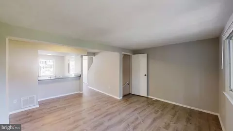 7908 Wellesley Ct, Pasadena, MD 21122 photo 9