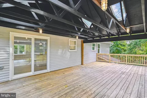Exterior - 1985 Gooseneck Rd, Pasadena, MD 21122 photo 7 of 11