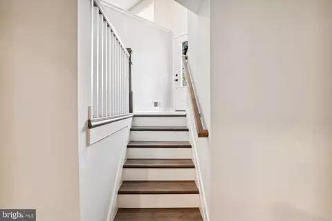 Entry Way - 1985 Gooseneck Rd, Pasadena, MD 21122 photo 4 of 4