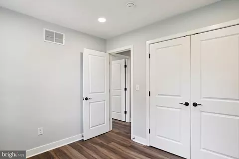 Entry Way - 1985 Gooseneck Rd, Pasadena, MD 21122 photo 2 of 4