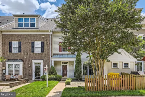 8719 Autumn Ridge Ct, Odenton, MD 21113