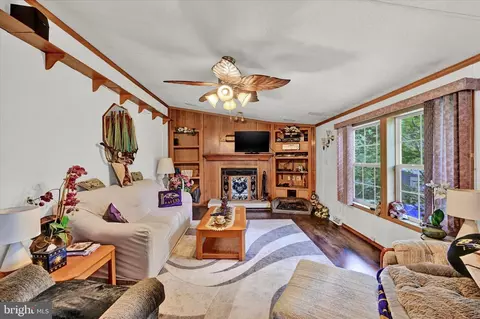 180 Chesapeake Mobile Ct, Hanover, MD 21076 photo 12