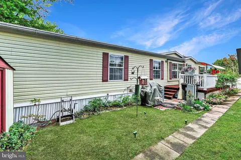 180 Chesapeake Mobile Ct, Hanover, MD 21076 photo 19