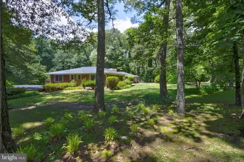 Exterior - 8191 Old Mill Rd, Pasadena, MD 21122 photo 3 of 10