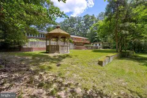 Exterior - 8191 Old Mill Rd, Pasadena, MD 21122 photo 10 of 10