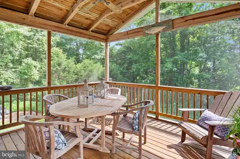 Exterior - 704 Great Heron Dr, Edgewater, MD 21037 photo 5 of 9