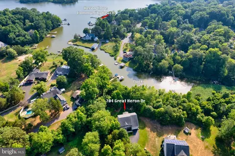 View/Area - 704 Great Heron Dr, Edgewater, MD 21037 photo 2 of 11