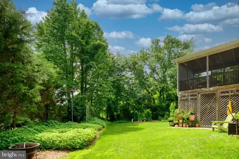 Exterior - 704 Great Heron Dr, Edgewater, MD 21037 photo 7 of 9