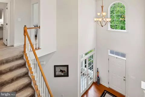 Entry Way - 704 Great Heron Dr, Edgewater, MD 21037 photo 6 of 7