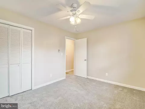 Bedroom - 308 Beach Ave, Pasadena, MD 21122 photo 4 of 13